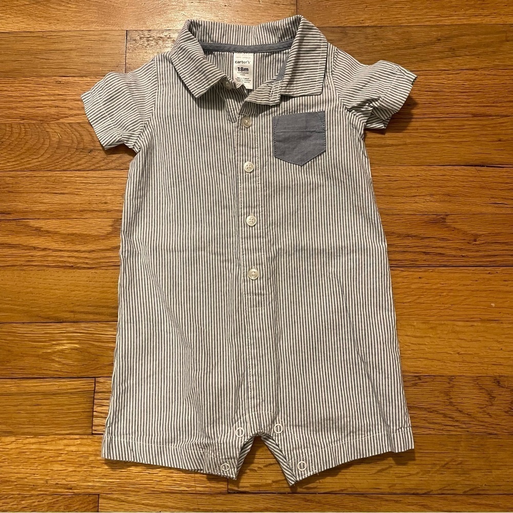 Carter’s | Oxford Button Striped Collared Romper | 18 mo